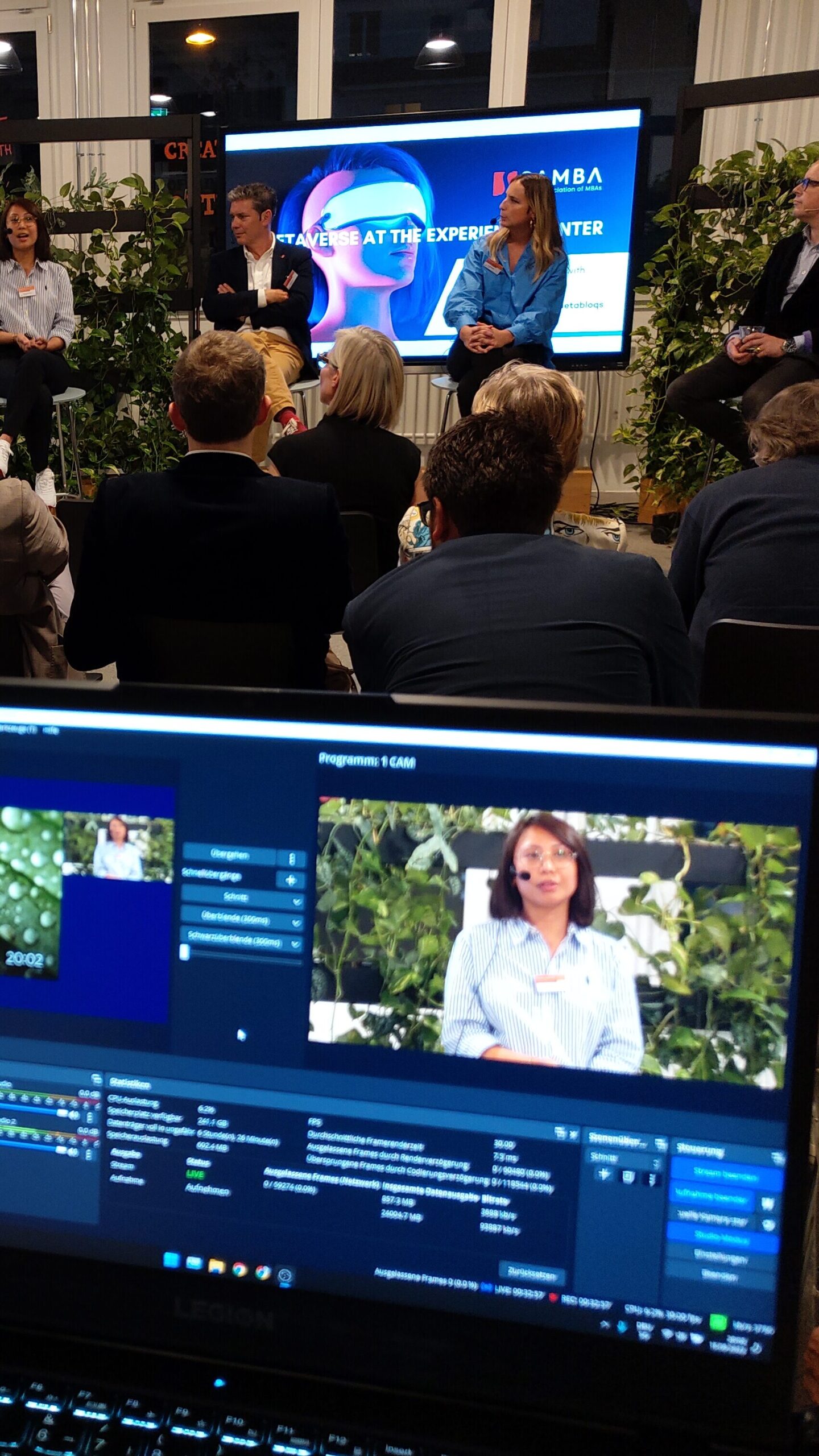 Hybrid live streaming of an event